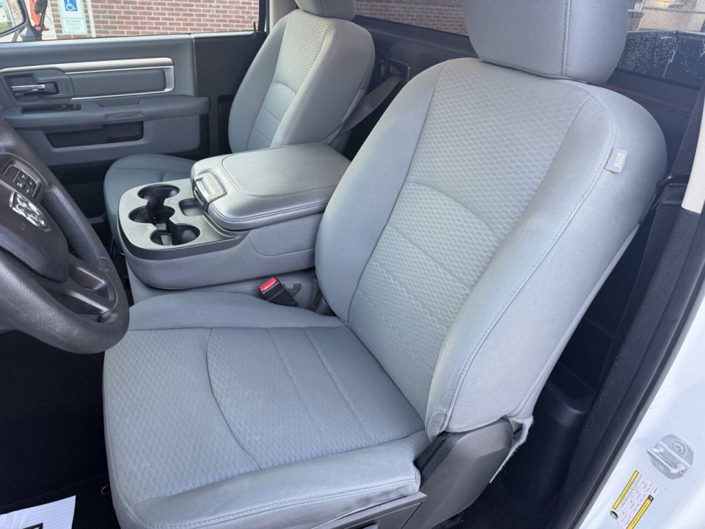 2013 RAM 1500 Image 14