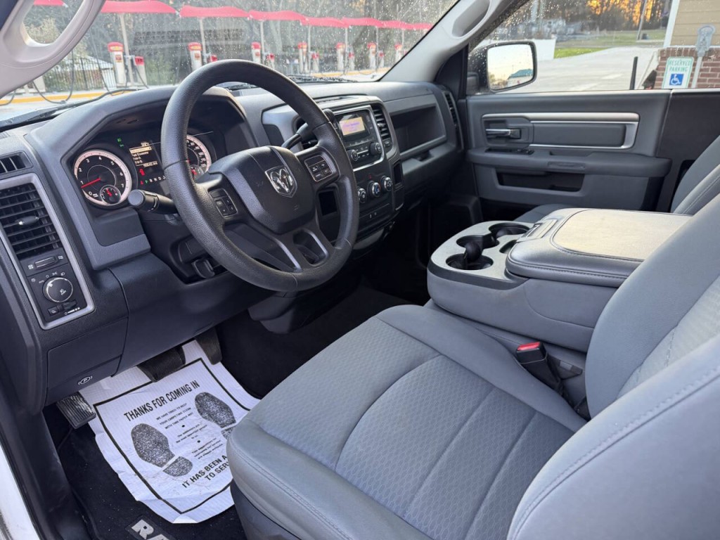 2013 RAM 1500 Image 15