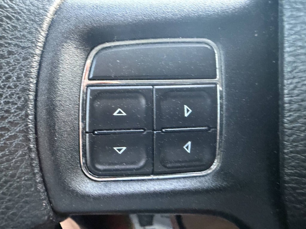 2013 RAM 1500 Image 18