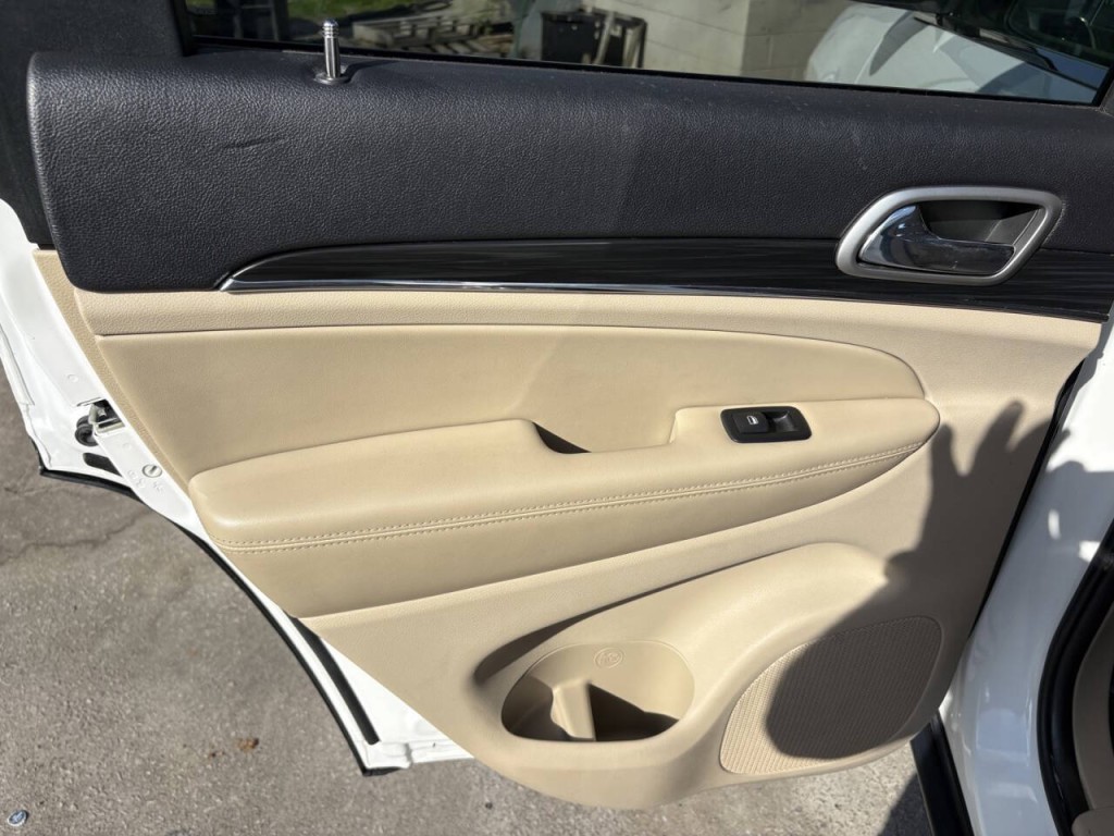 2019 Jeep Grand Cherokee Image 25