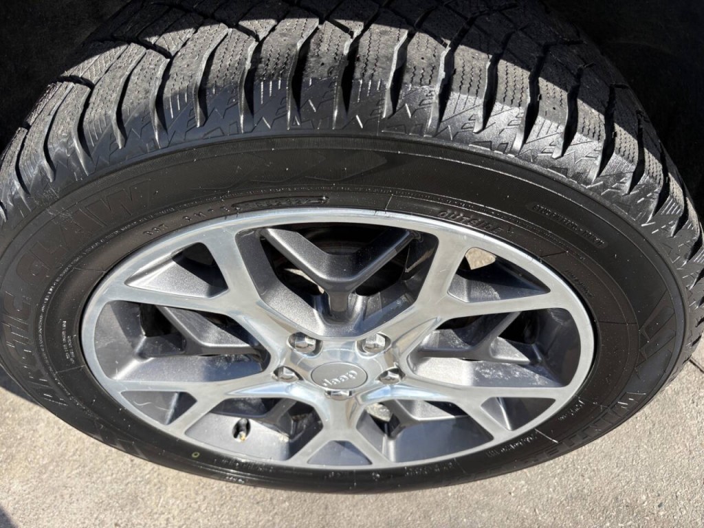 2019 Jeep Grand Cherokee Image 37