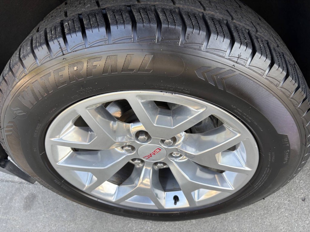 2019 GMC Yukon Image 37