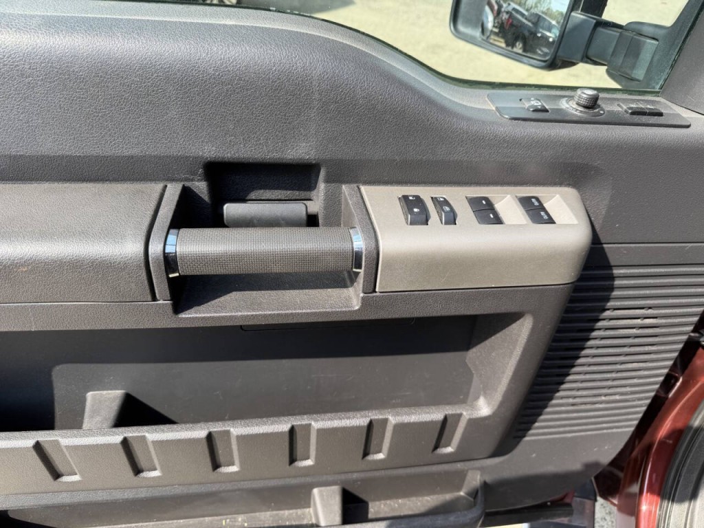 2016 Ford F-350 Image 15