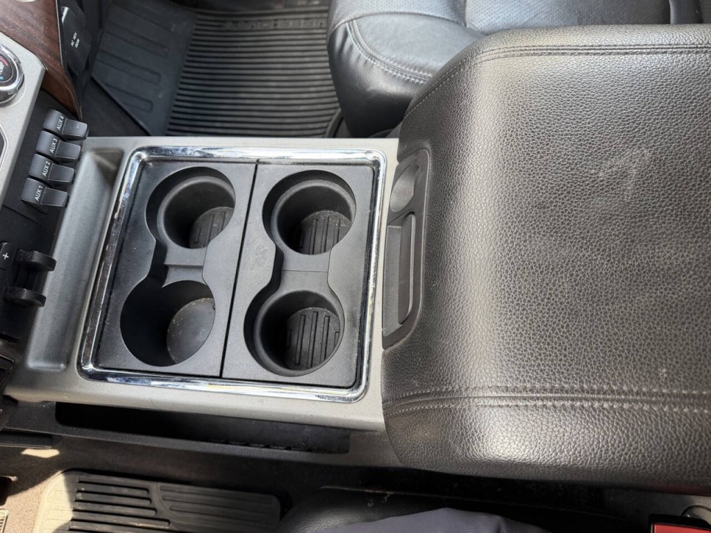 2016 Ford F-350 Image 32