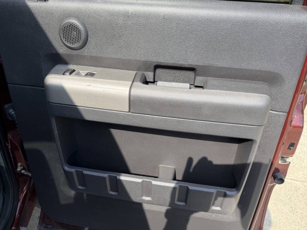 2016 Ford F-350 Image 41