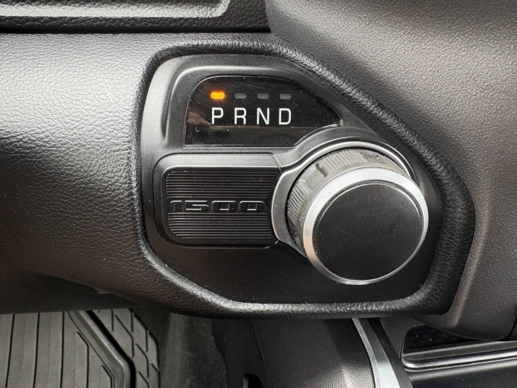 2021 RAM 1500 Image 17