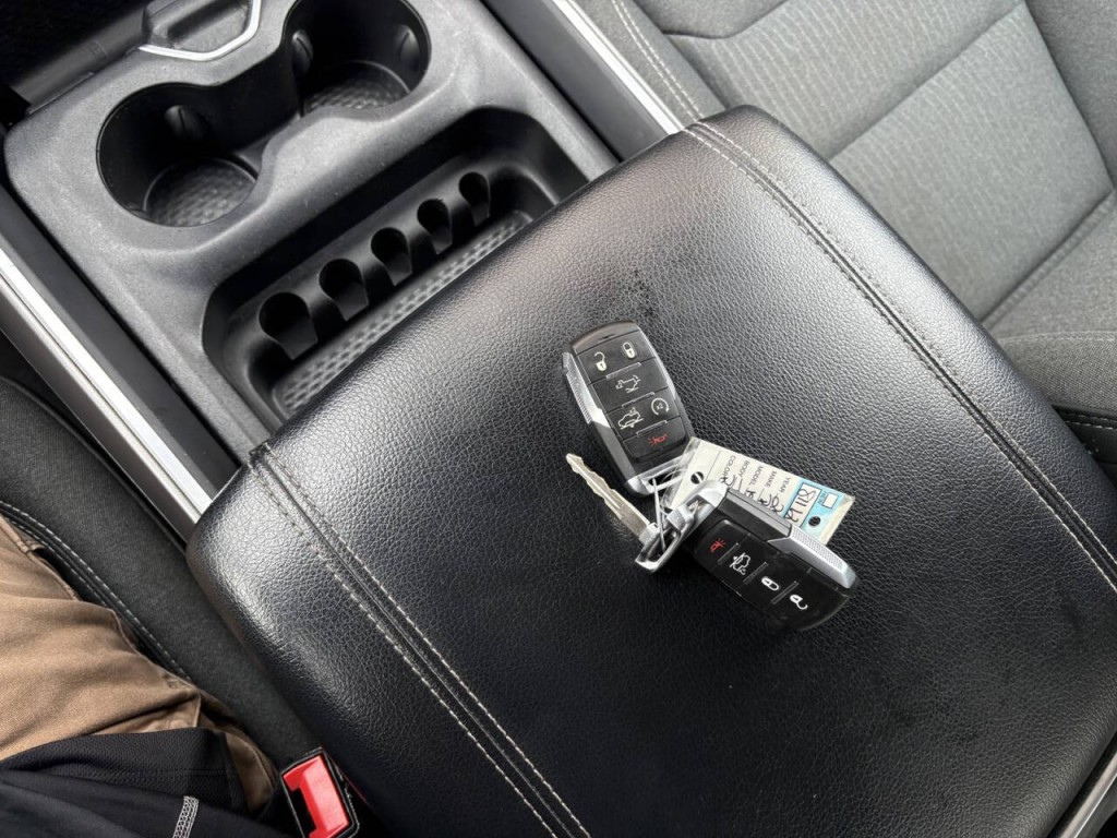 2021 RAM 1500 Image 21