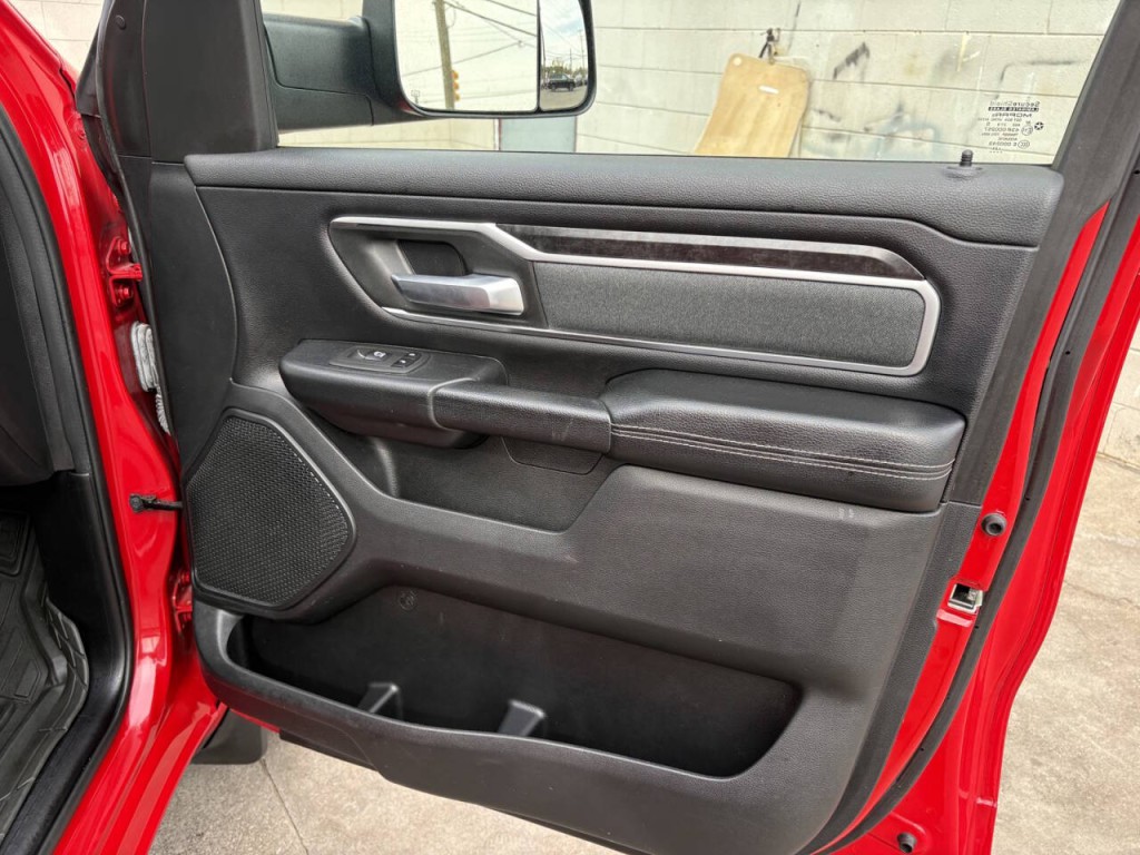 2021 RAM 1500 Image 26