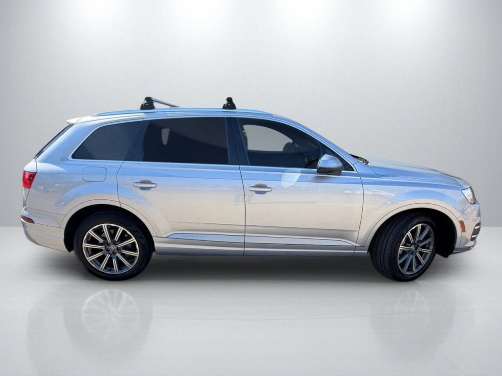 2017 Audi Q7 Image 8