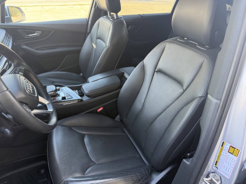 2017 Audi Q7 Image 16