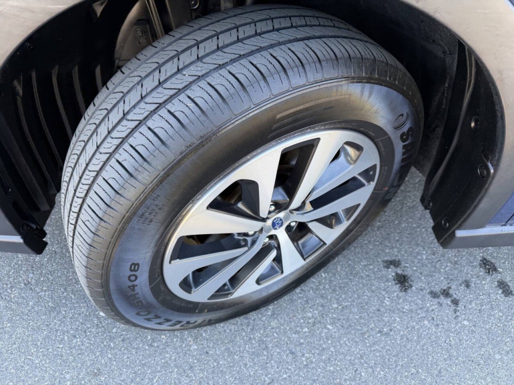 2020 Subaru Outback Image 11