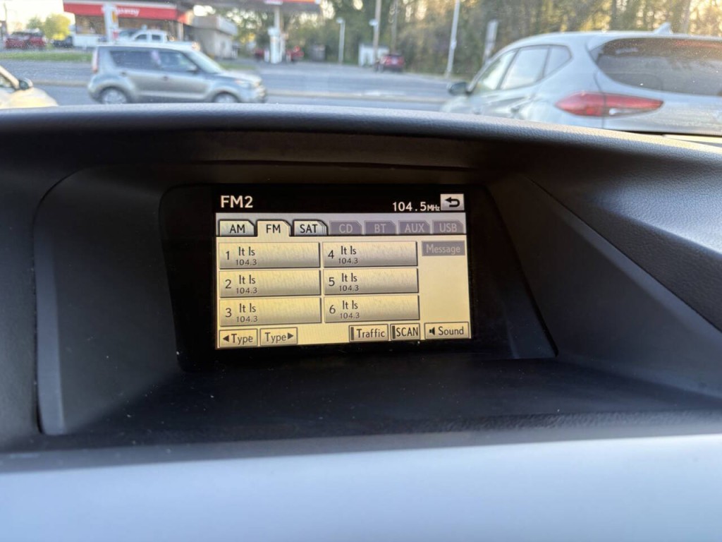 2010 Lexus RX 350 Image 17