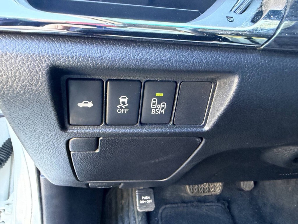 2013 Toyota Avalon Image 18