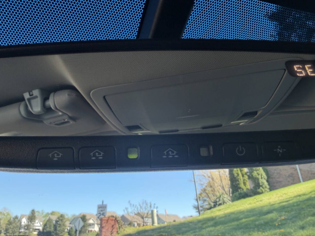 2013 Toyota Avalon Image 23