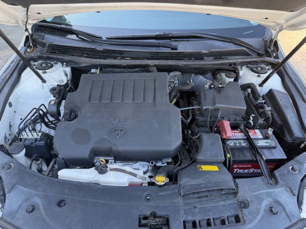 2013 Toyota Avalon Image 44