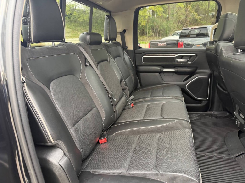 2019 RAM 1500 Image 38