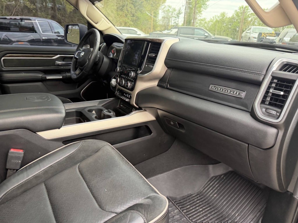2019 RAM 1500 Image 43