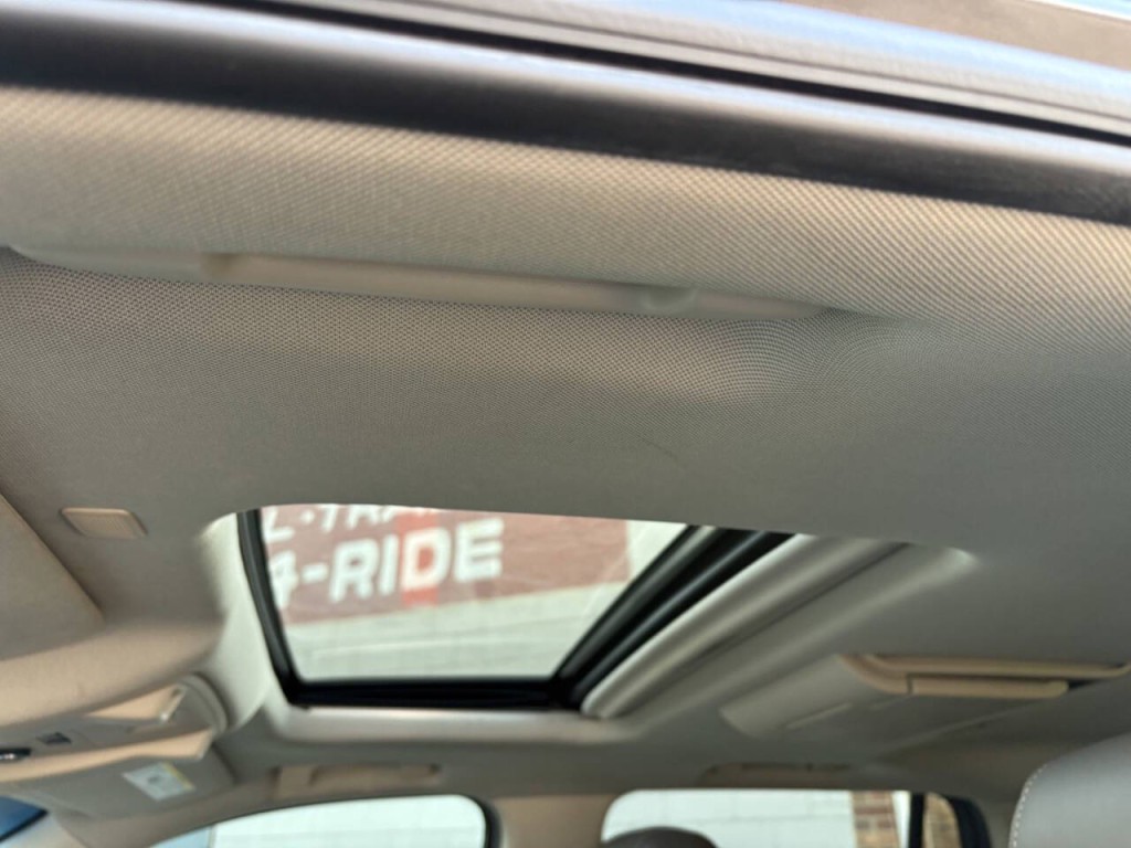 2018 GMC Yukon Image 9