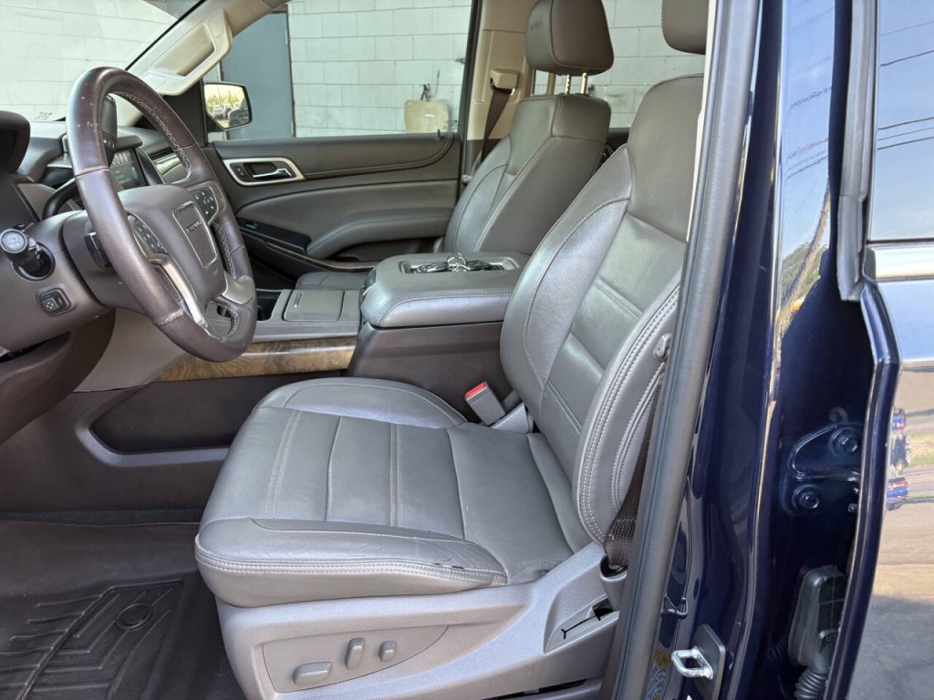 2018 GMC Yukon Image 11