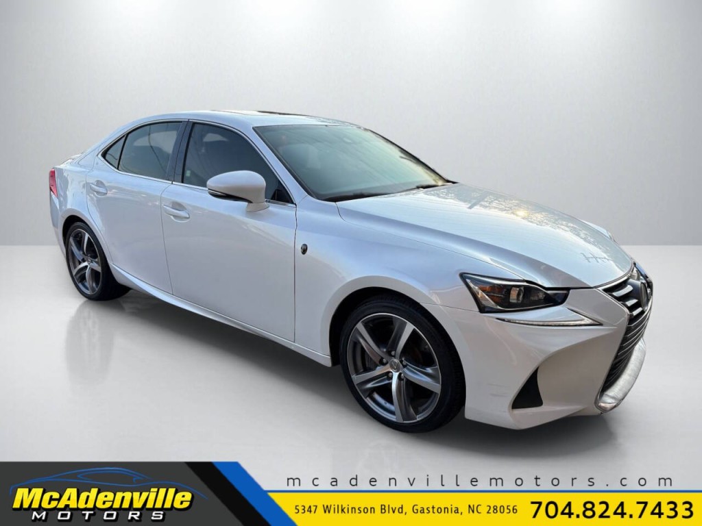 2017 Lexus IS 300 Image 1