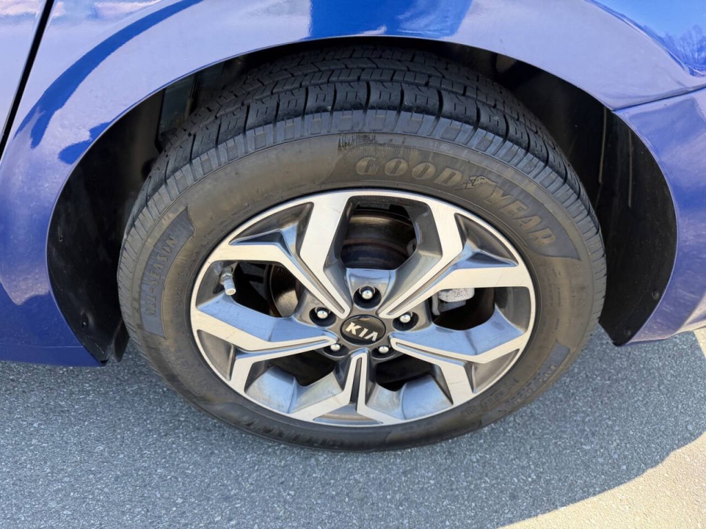 2020 Kia Forte Image 11