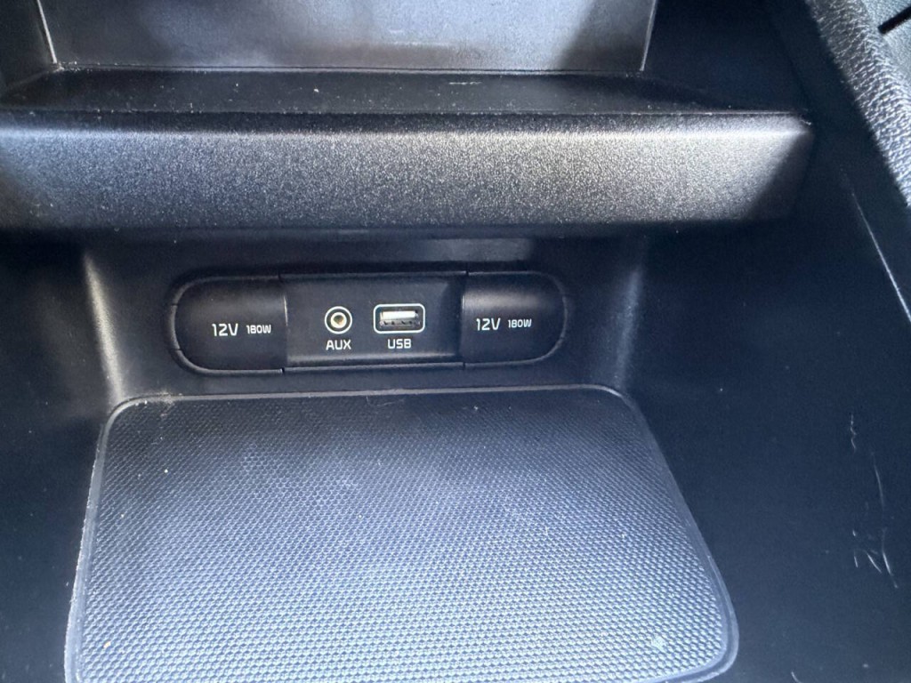 2020 Kia Forte Image 24