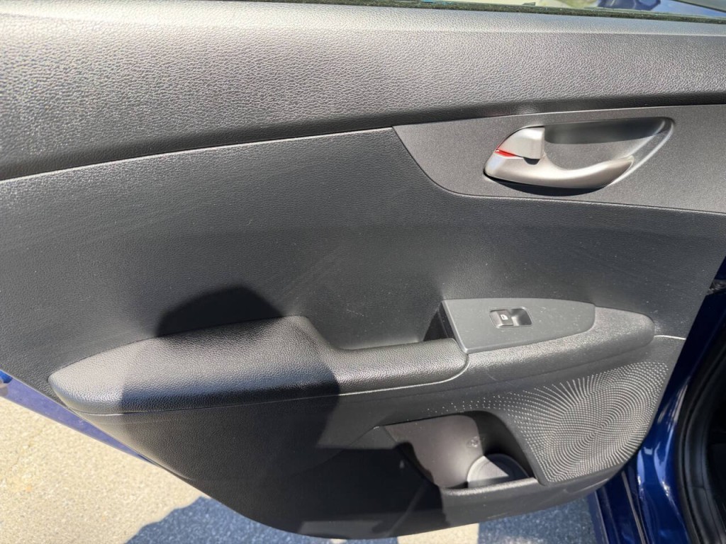 2020 Kia Forte Image 27