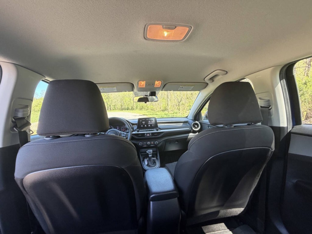 2020 Kia Forte Image 30