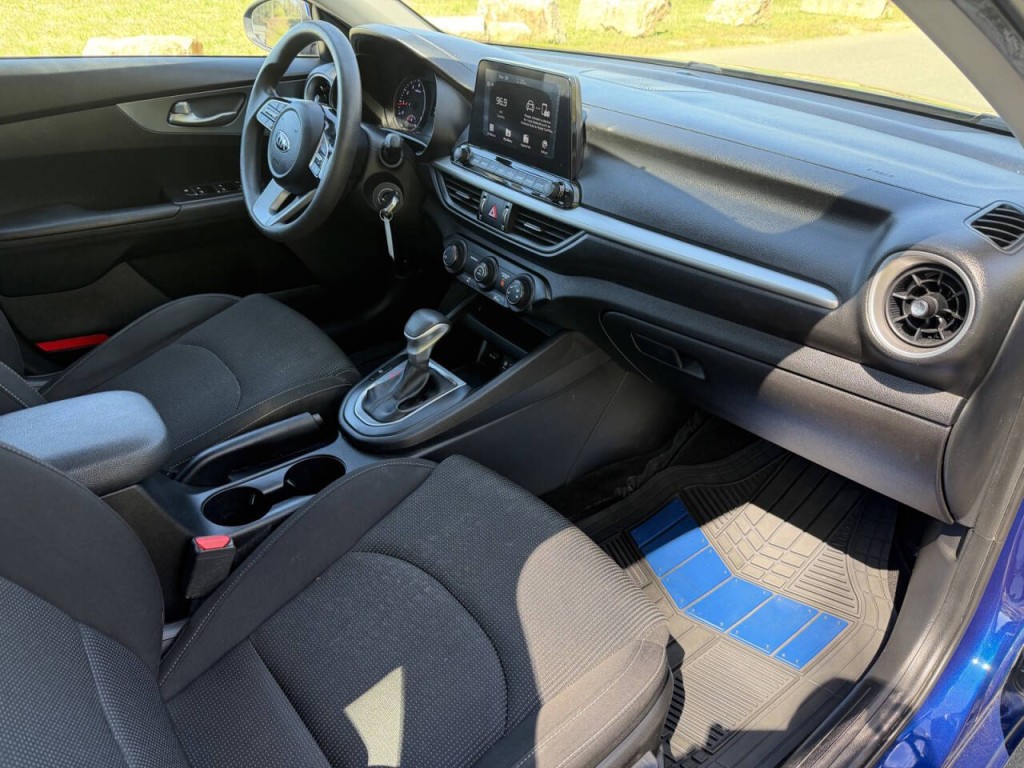 2020 Kia Forte Image 38