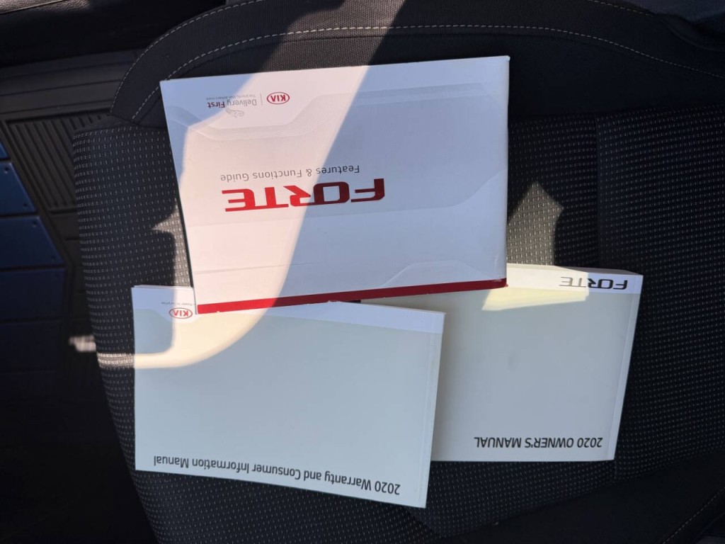 2020 Kia Forte Image 39