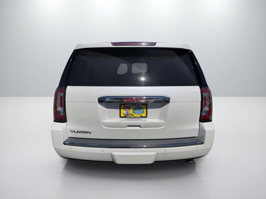 2016 GMC Yukon Image 6