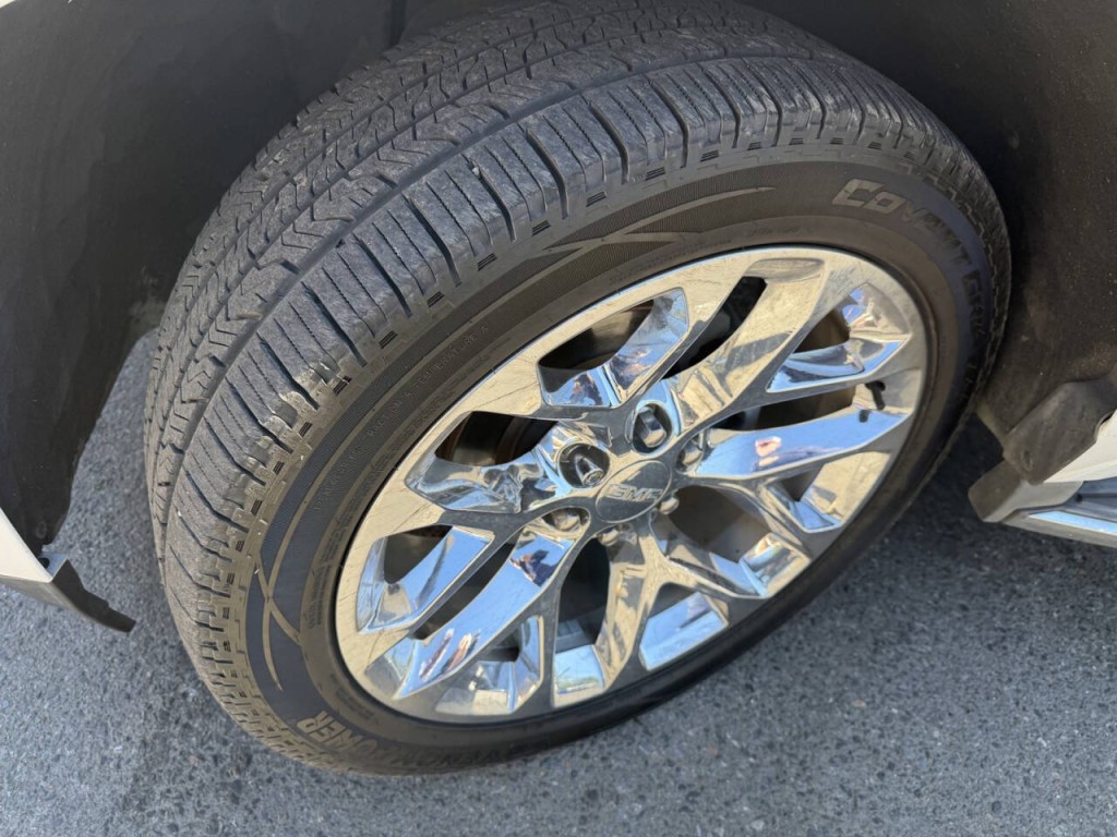 2016 GMC Yukon Image 12