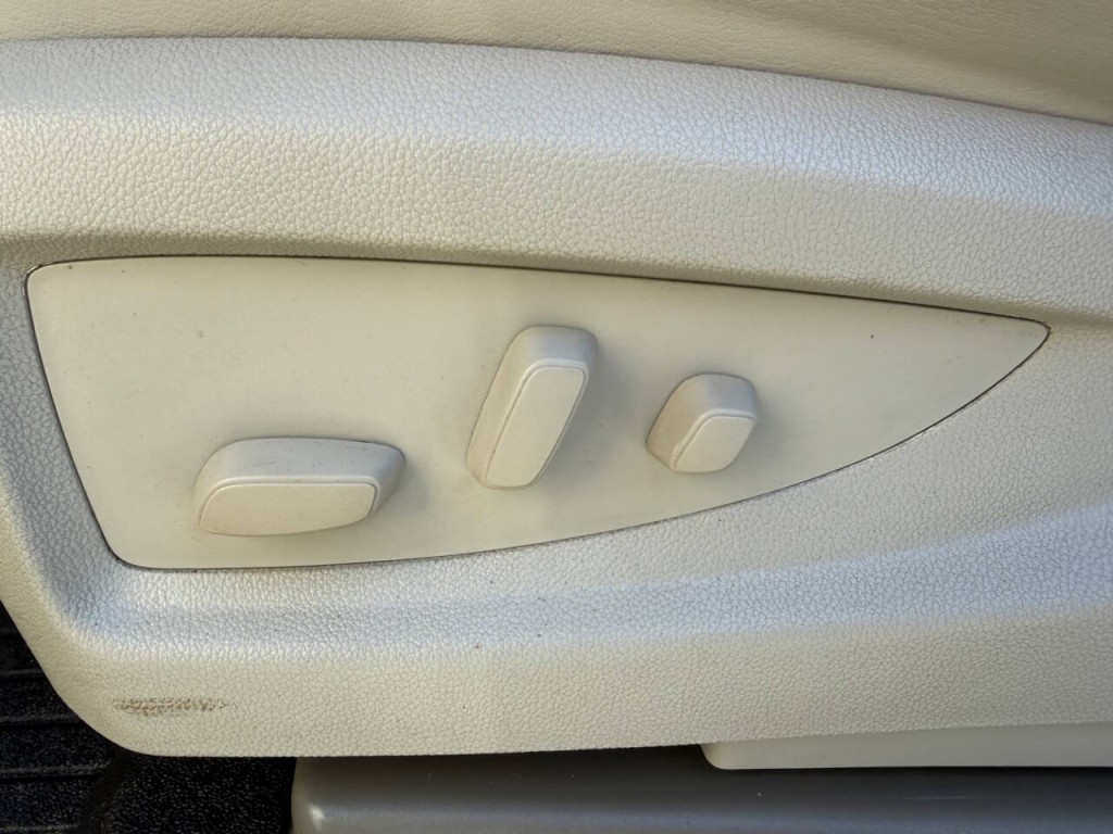 2016 GMC Yukon Image 18