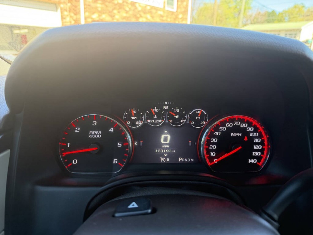 2016 GMC Yukon Image 23