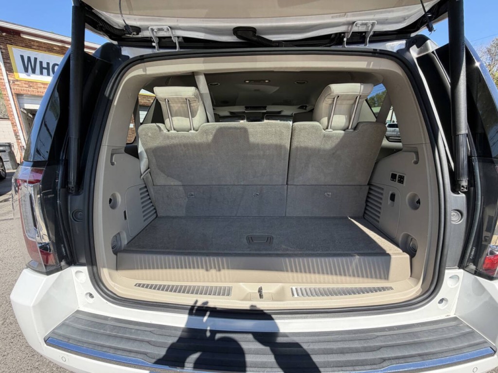 2016 GMC Yukon Image 44