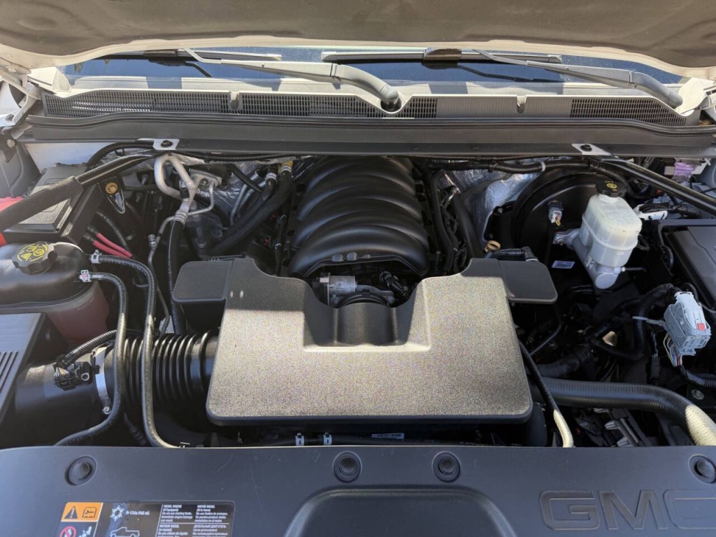 2016 GMC Yukon Image 56