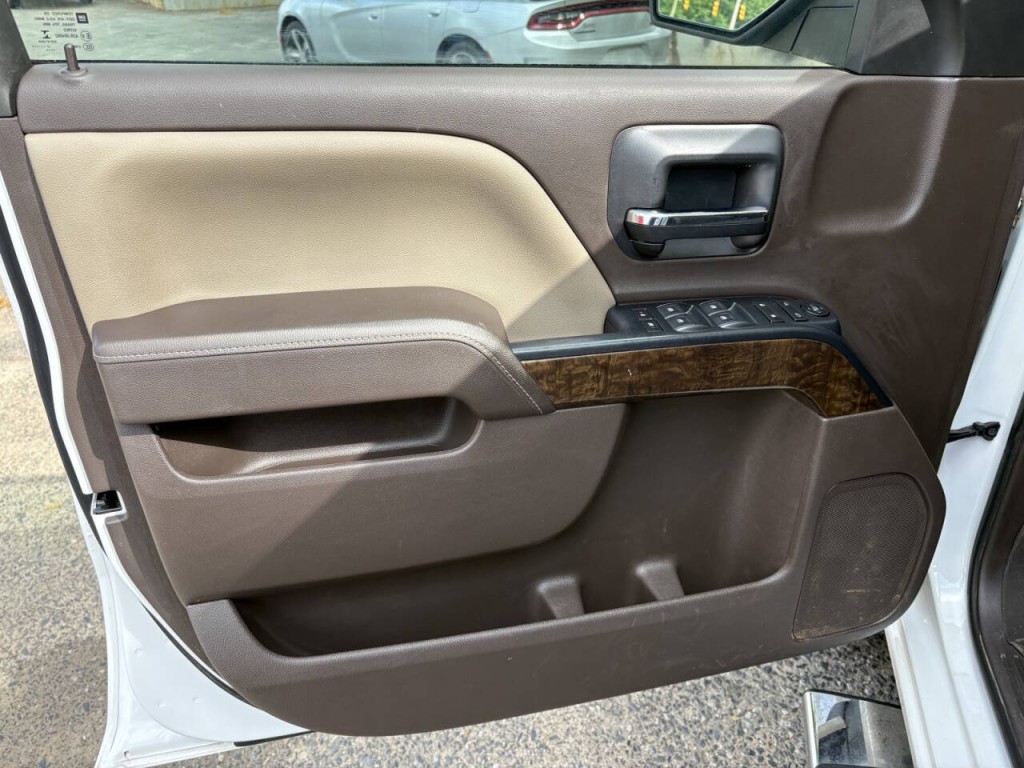 2018 Chevrolet Silverado 1500 Image 9