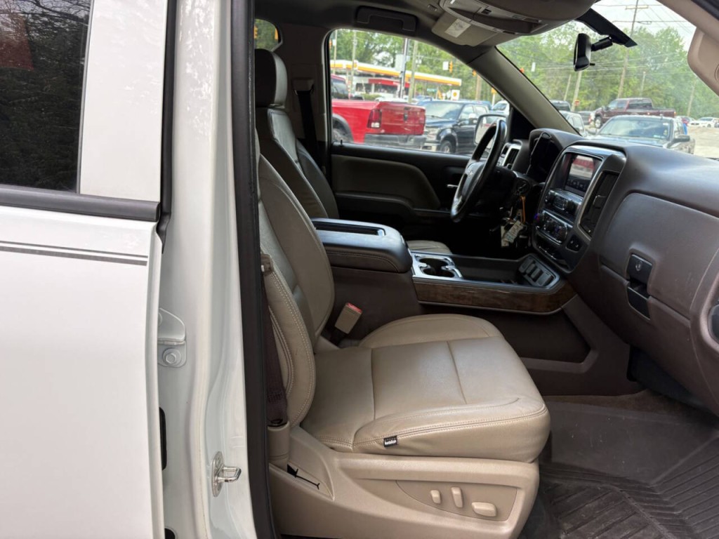 2018 Chevrolet Silverado 1500 Image 25