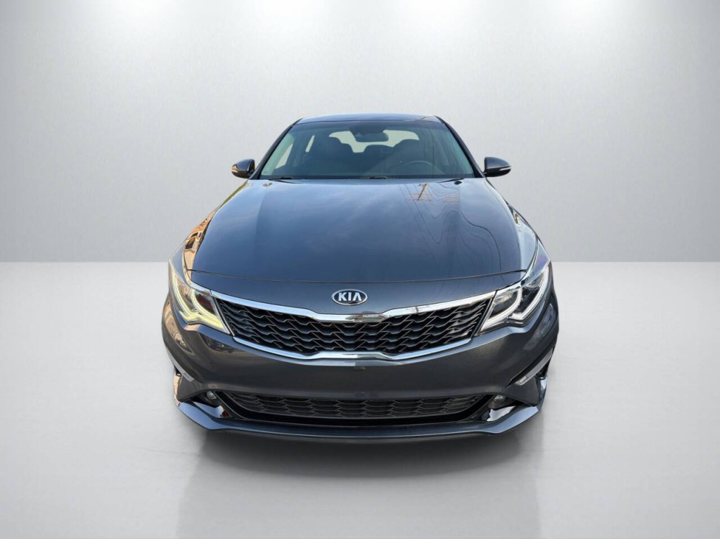 2020 Kia Optima Image 2