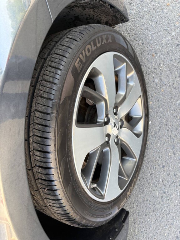 2020 Kia Optima Image 32