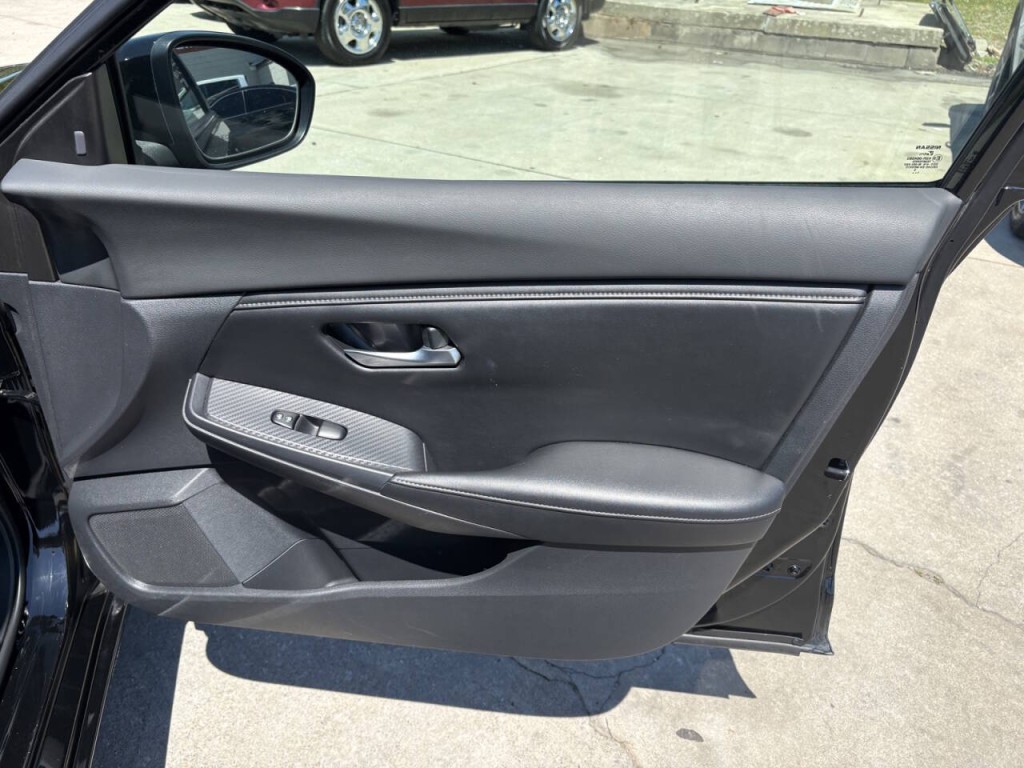 2022 Nissan Sentra Image 24