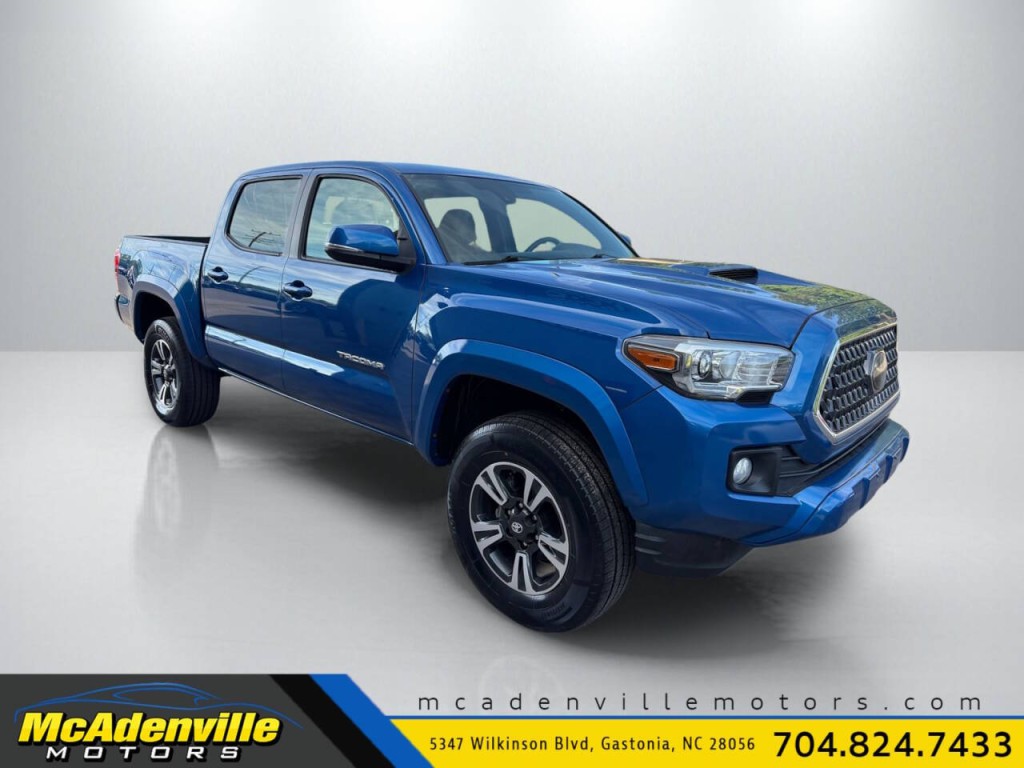 2018 Toyota Tacoma Image 1