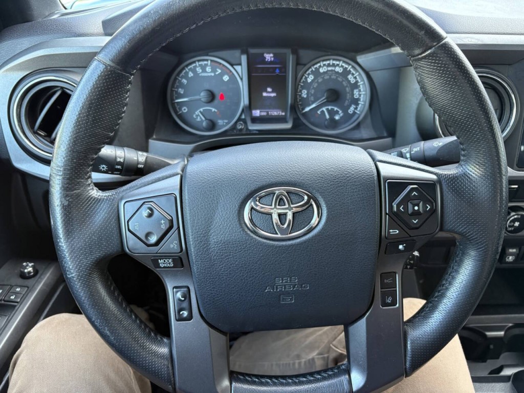 2018 Toyota Tacoma Image 13