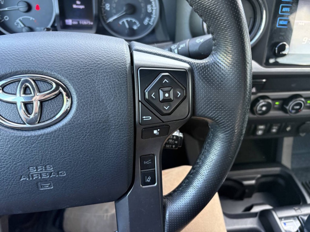 2018 Toyota Tacoma Image 14