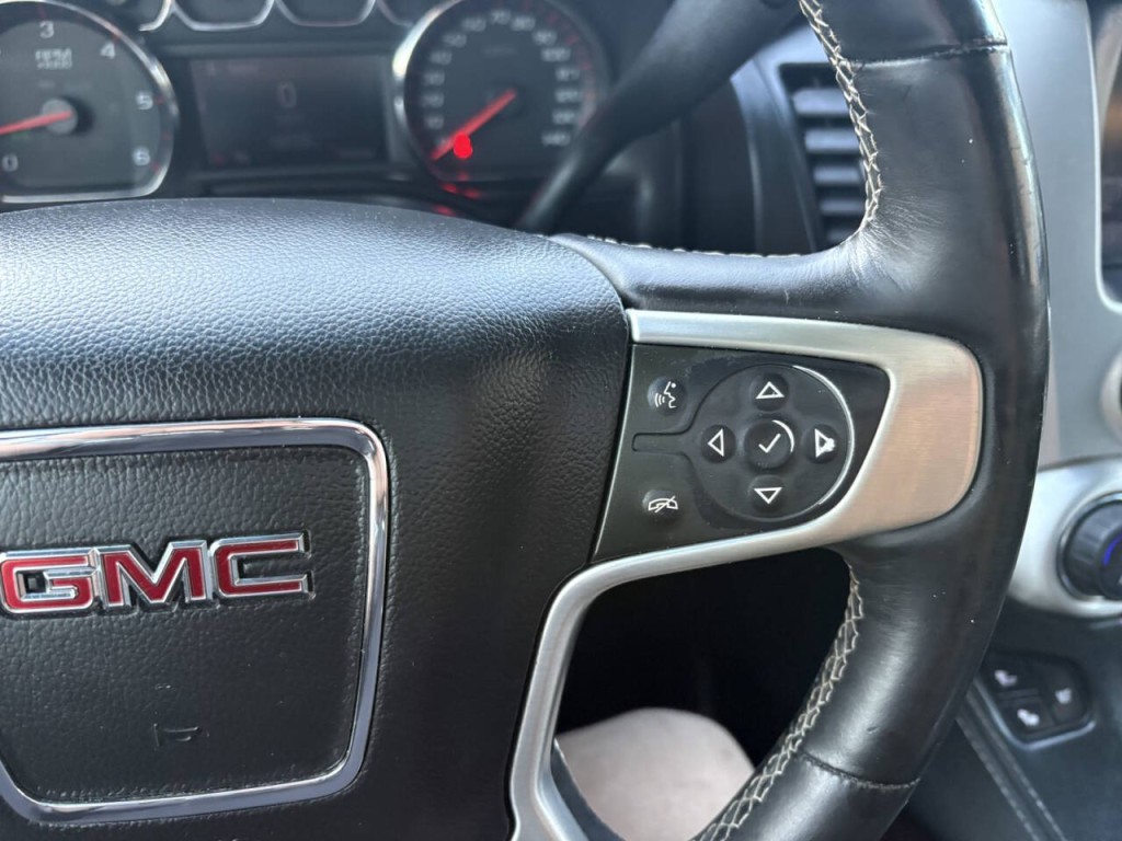 2016 GMC Yukon Image 13