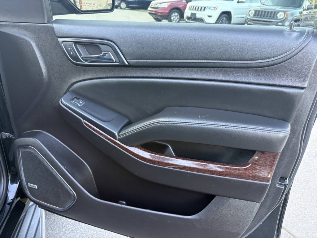 2016 GMC Yukon Image 25