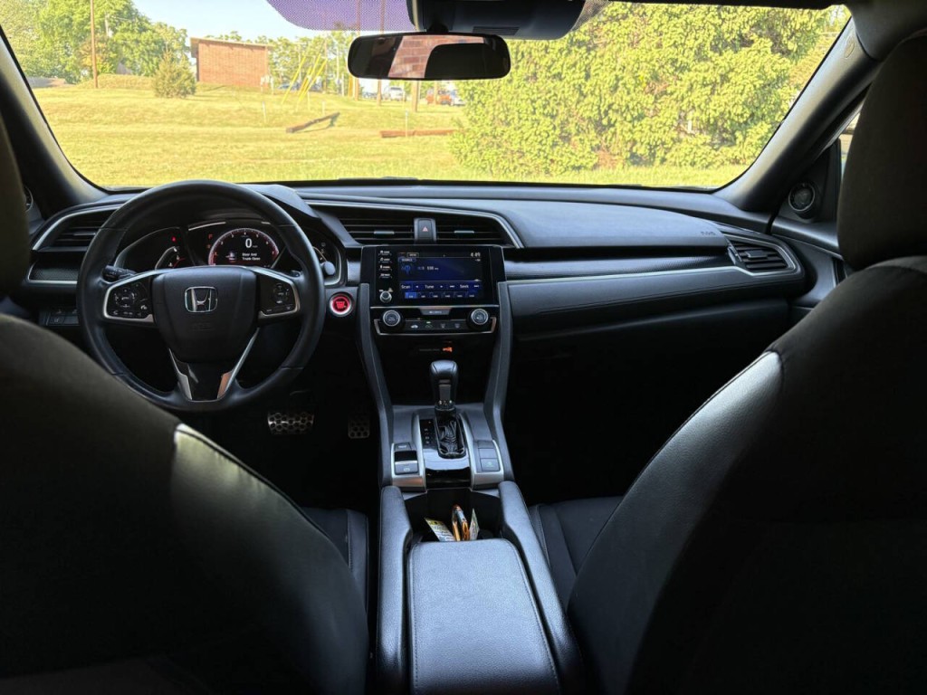 2021 Honda Civic Image 21