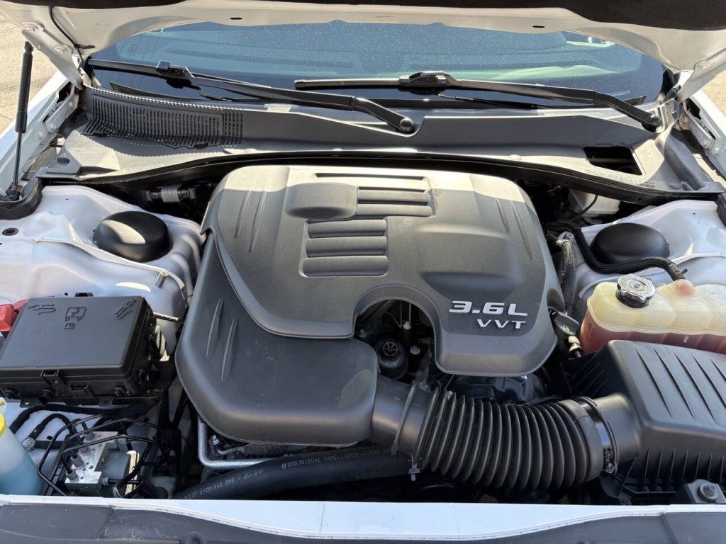 2023 Chrysler 300 Image 33