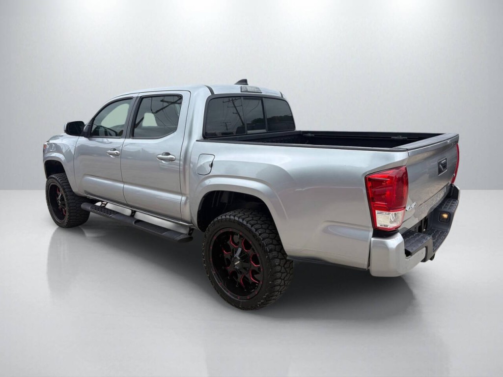 2022 Toyota Tacoma Image 5