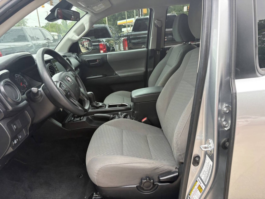 2022 Toyota Tacoma Image 10